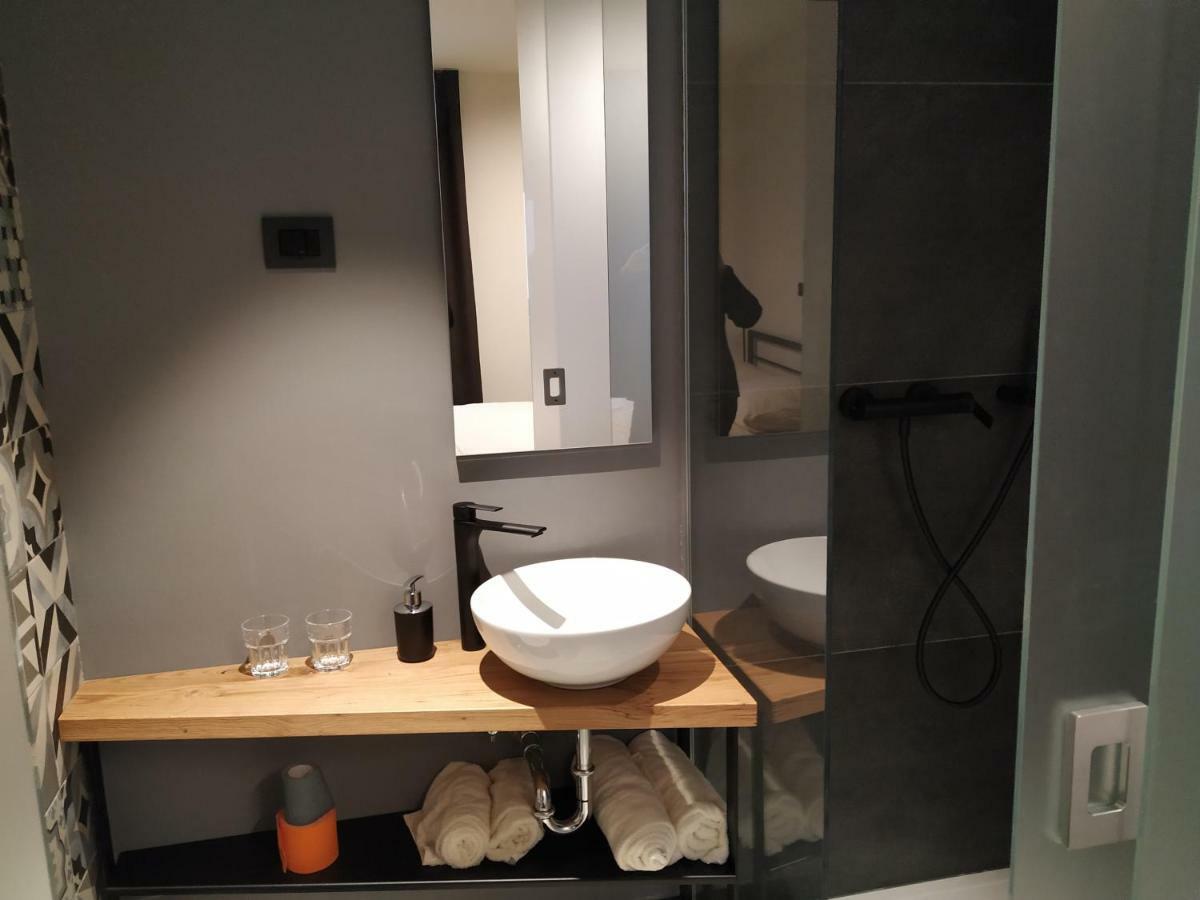Ajdovščina B & W Kriz B&B 외부 사진